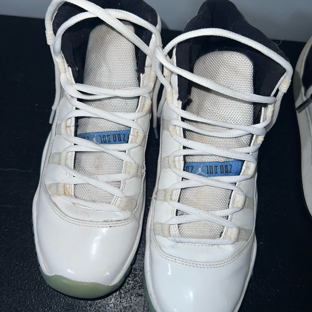 Air Jordan 11